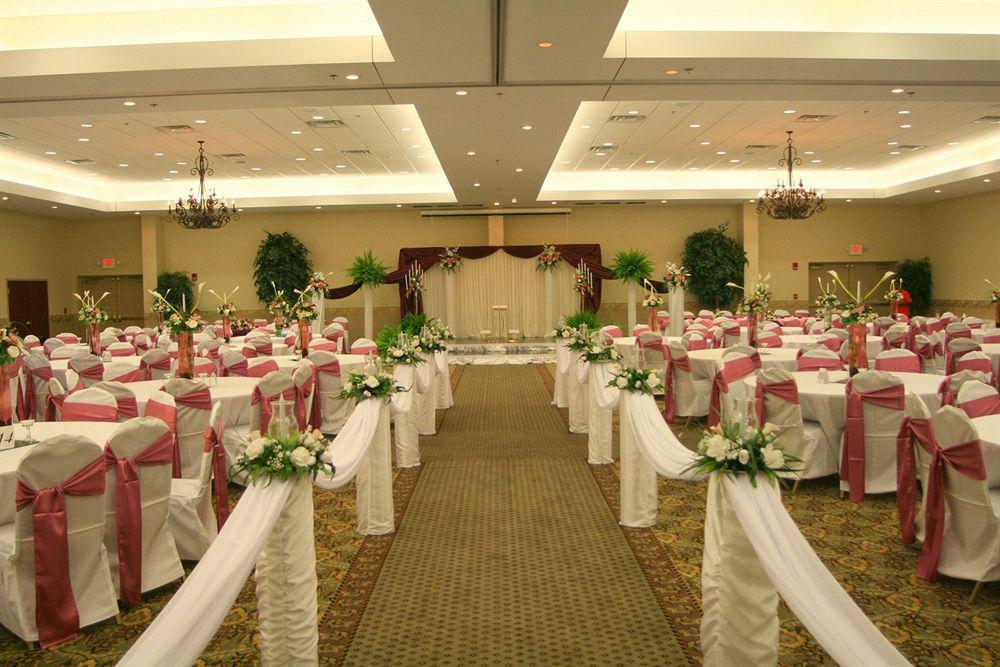 Holiday Inn Express Forsyth By Ihg Ανέσεις φωτογραφία