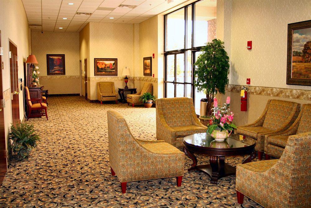 Holiday Inn Express Forsyth By Ihg Εσωτερικό φωτογραφία