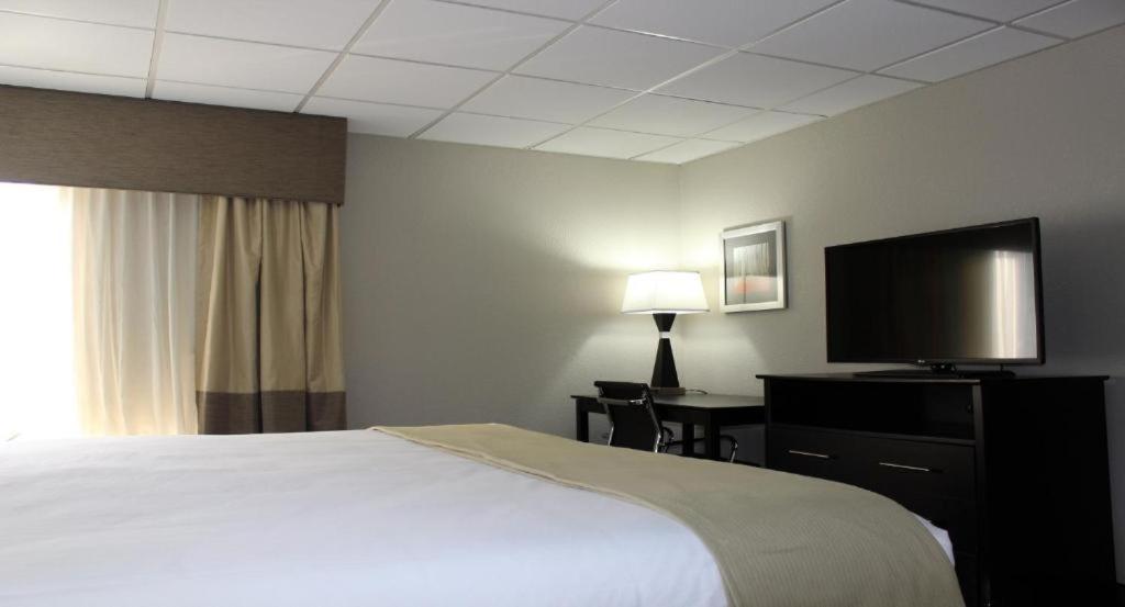 Holiday Inn Express Forsyth By Ihg Εξωτερικό φωτογραφία